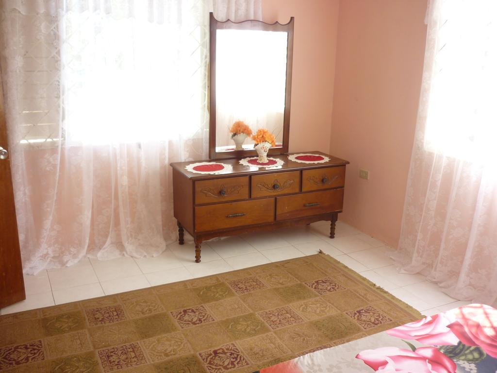 East Bay Villas Port Antonio Room photo